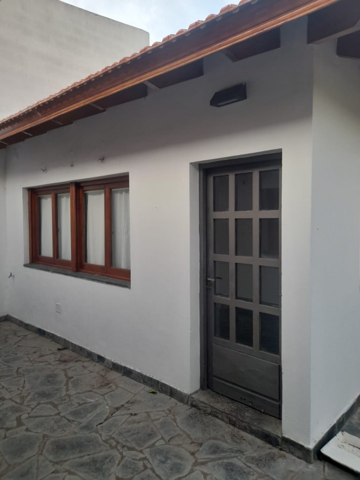 Casa en alquiler calle 139 entre 49 y 50