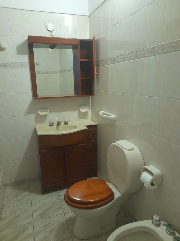 Casa en alquiler calle 139 entre 49 y 50