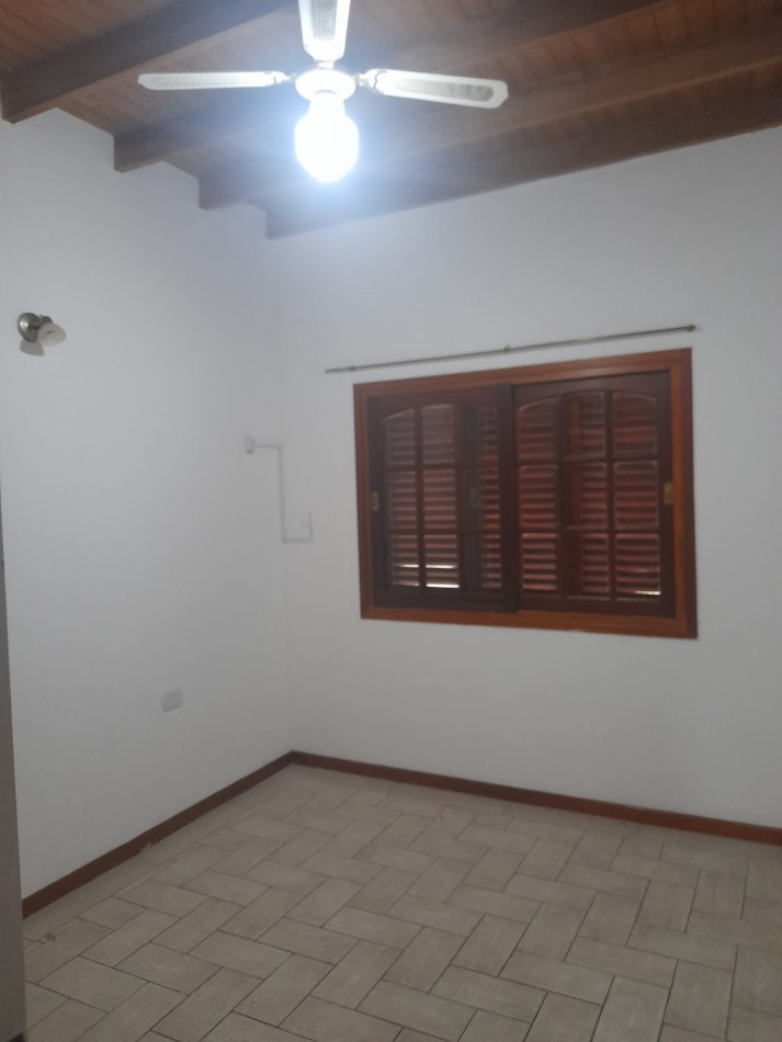 Casa en alquiler calle 139 entre 49 y 50