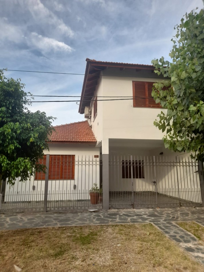 Casa en alquiler calle 139 entre 49 y 50