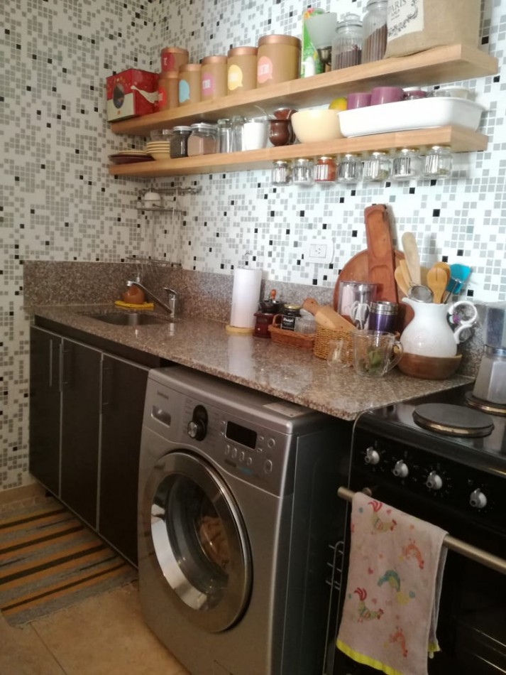 Monoambiente en venta calle 60 entre 2 y 3