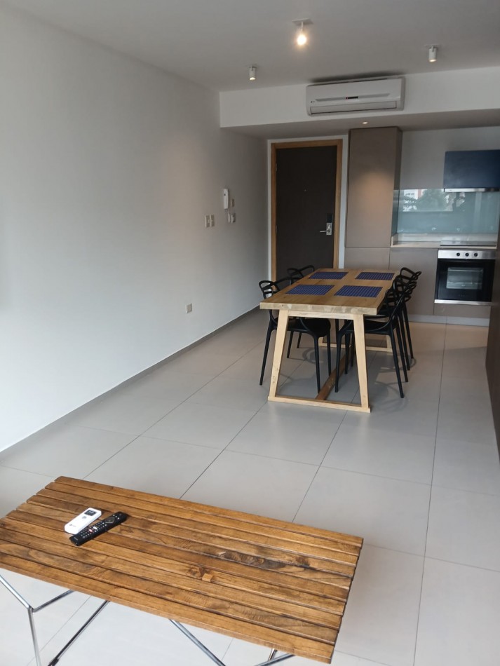 Departamento amoblado calle 46 e/ 1 y 2