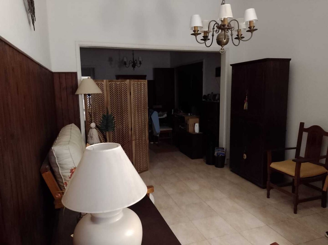 Casa calle 49 e/ 19 y 20