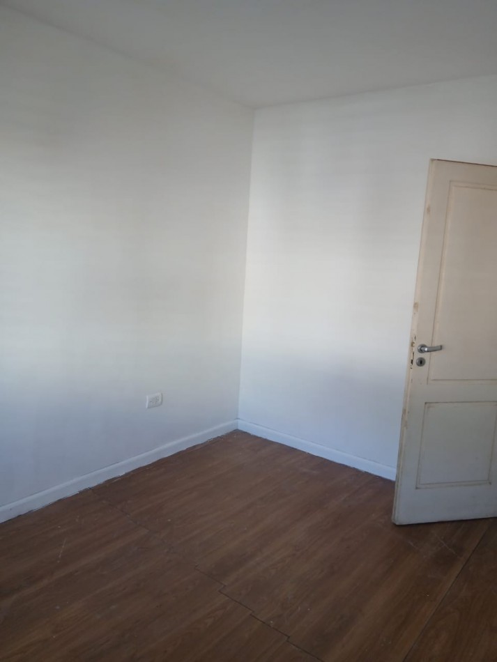 Departamento calle 132 e/ 64 y 65