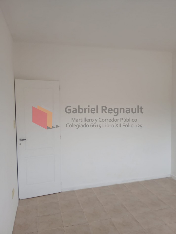 Duplex calle 132 e/ 64 y 65