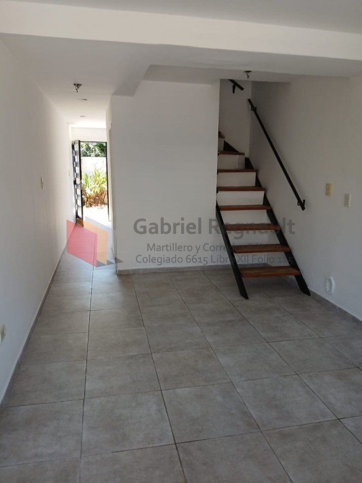 Duplex Calle 132 e/ 64 y 65