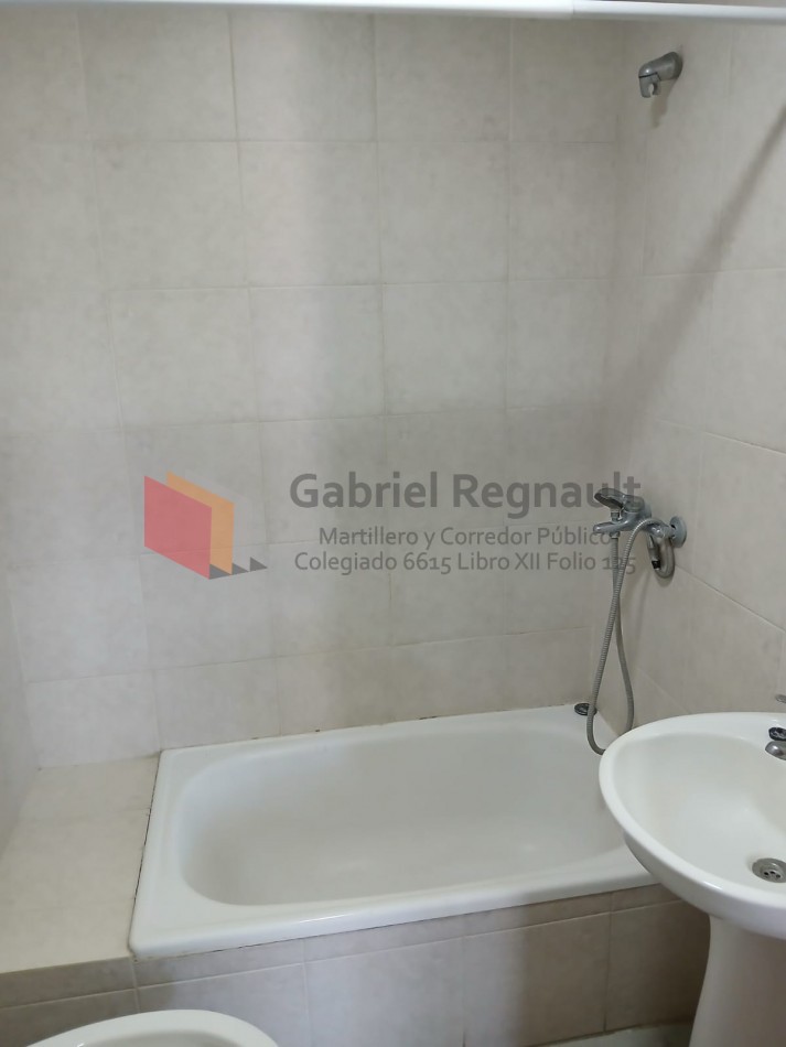 Monoambiente Calle 25 e/ 71 y 72