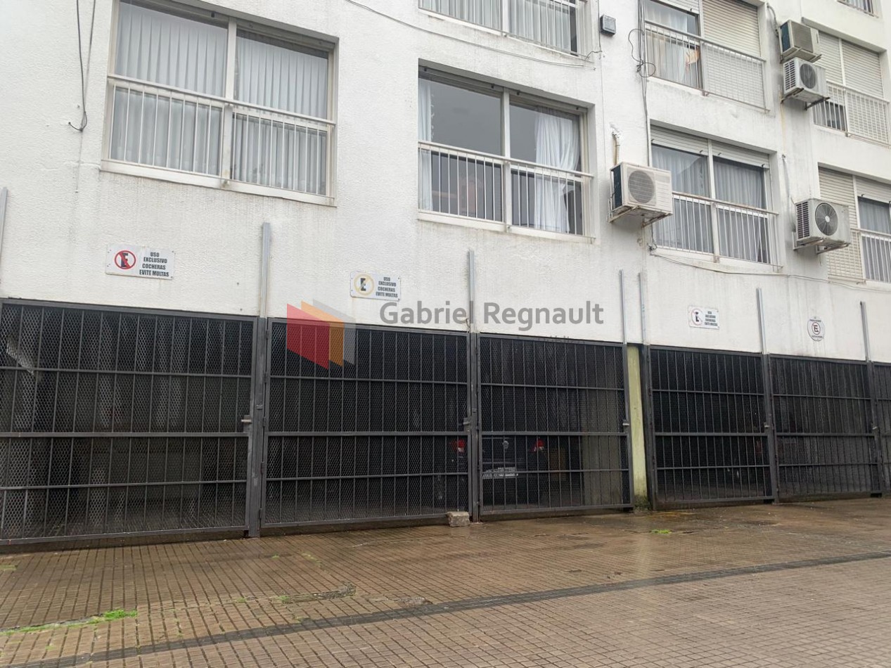 Cochera calle 14 esquina 45