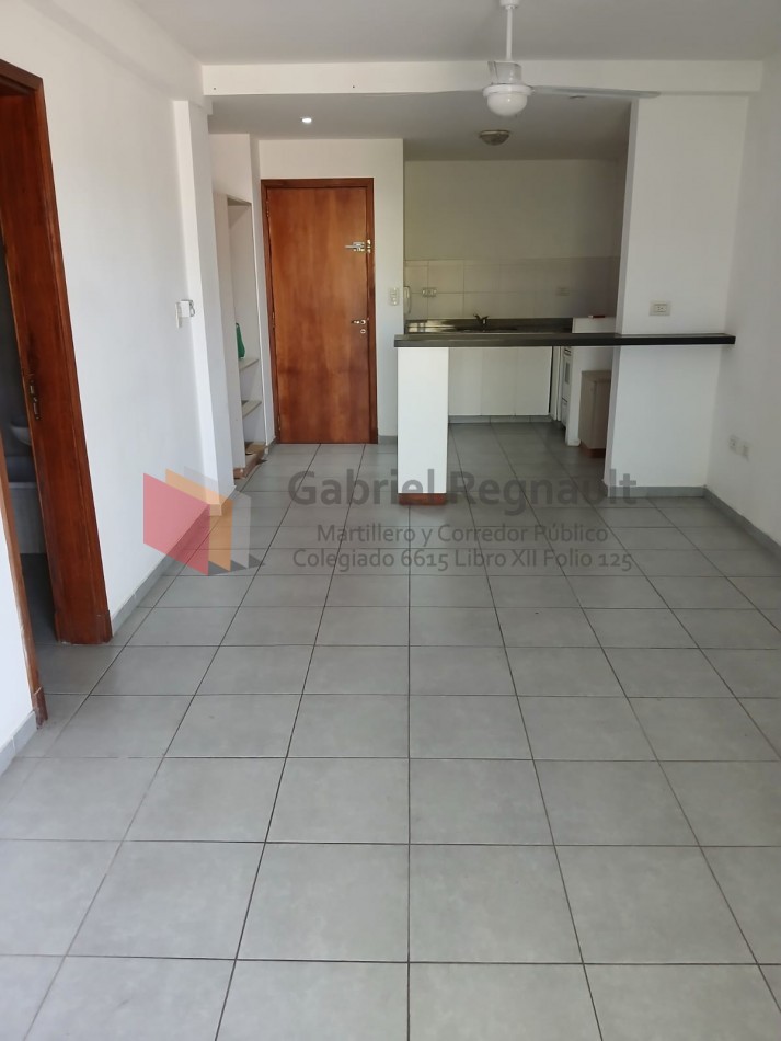 Monoambiente Calle 25 e/ 71 y 72