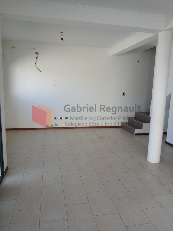Duplex Calle 138 e 517 y 518