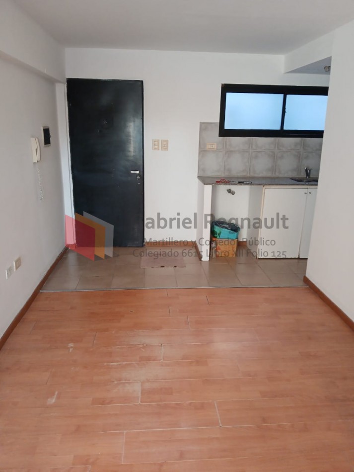 Monoambiente calle 68 e/ 18 y 19