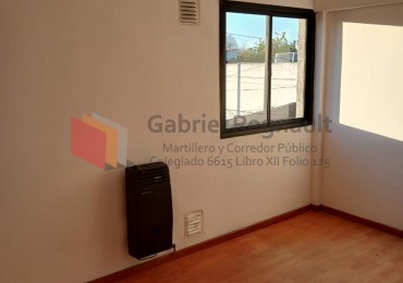 Monoambiente calle 68 e/ 18 y 19